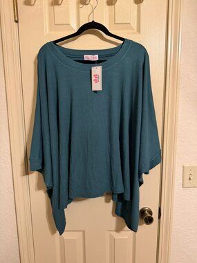 DISCOUNT DIVAS DREAMY RIB BOXY TOP